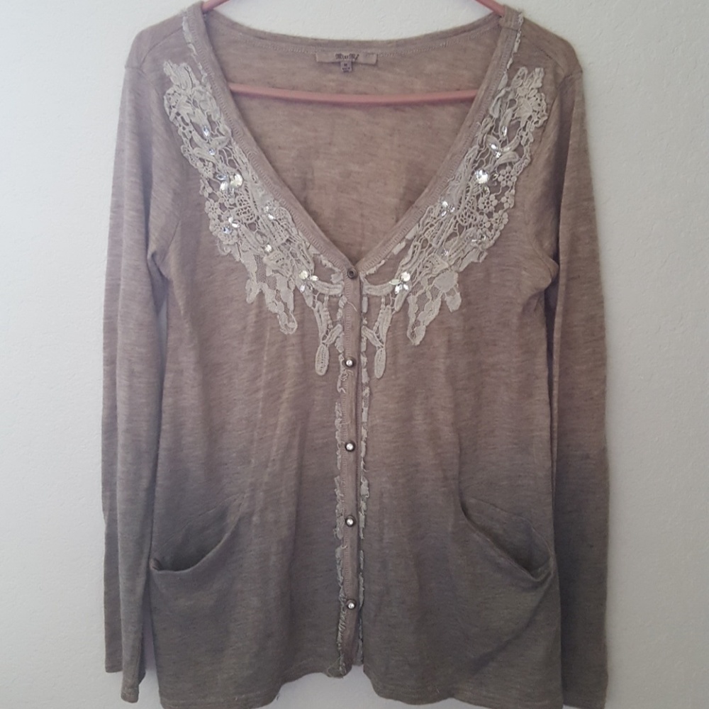 Miss me light lace button down